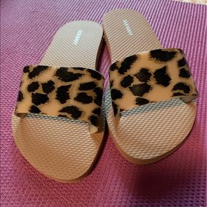 Brand New cheetah slip ons!